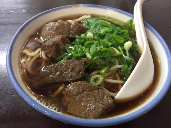 台湾　牛肉麺